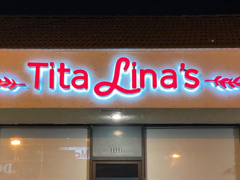 Tita Lina's